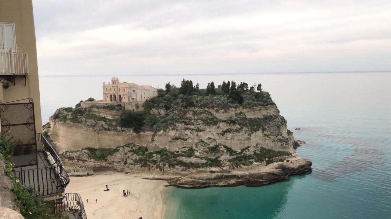 L Antico Soffitto Tropea Bed and Breakfast Exteriör bild